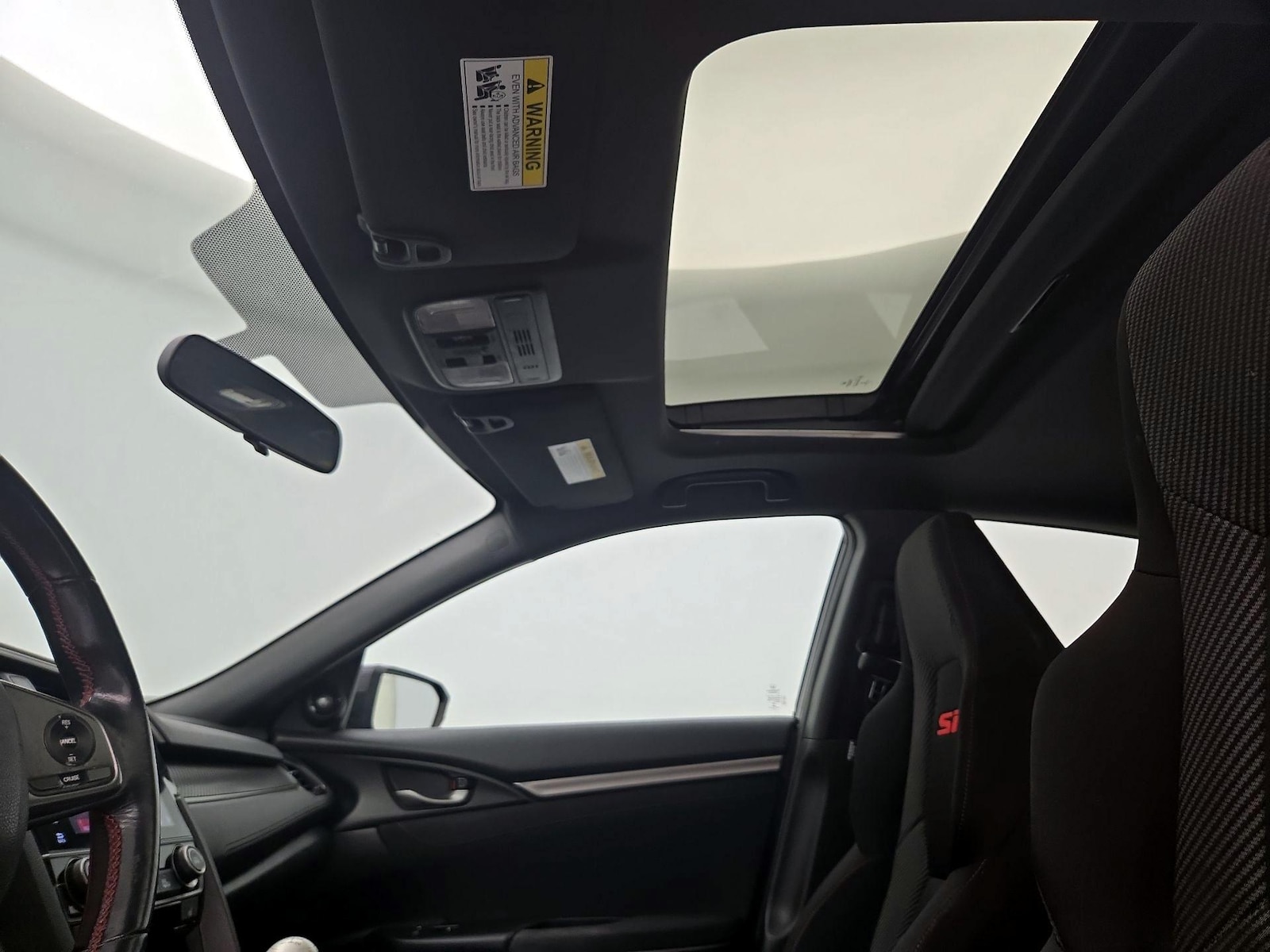 Sunroof(s) & Overhead Airbags