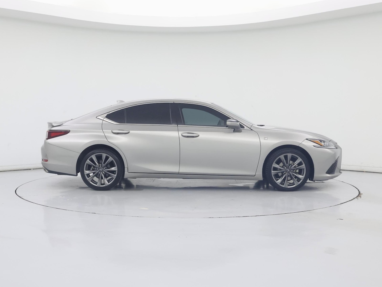 2020 Lexus ES F SPORT - Photo 8
