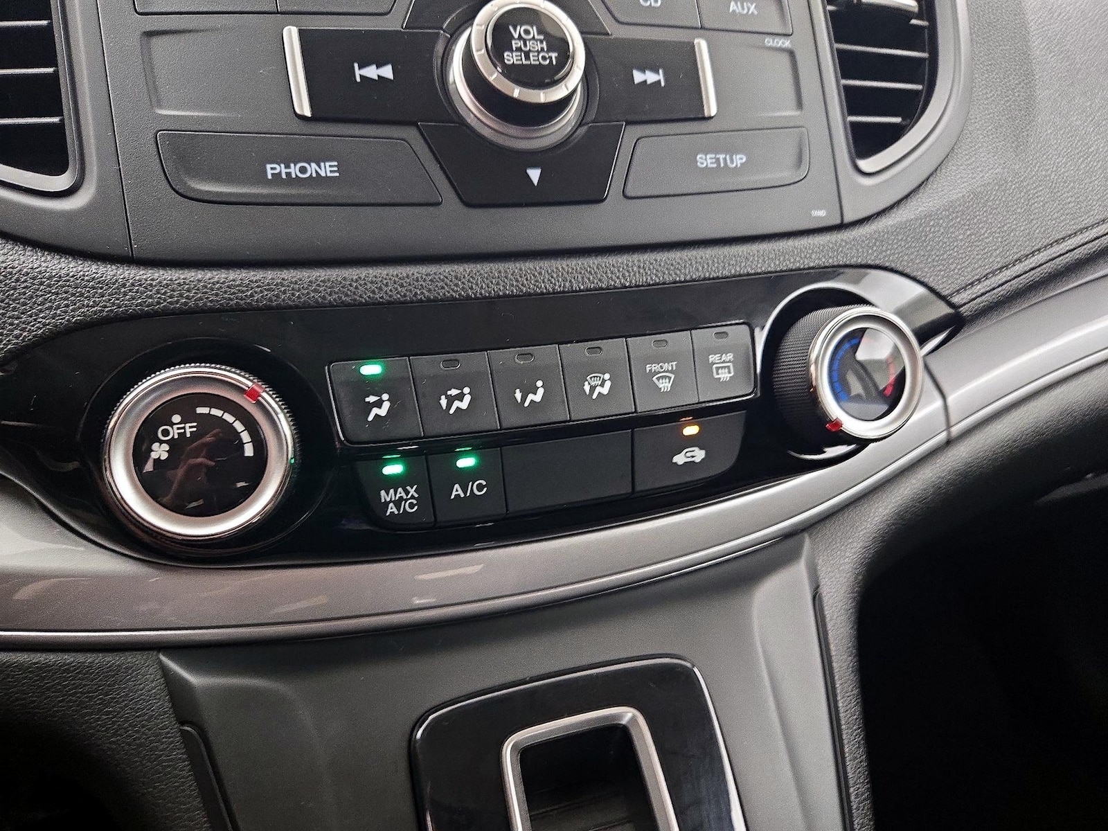 2015 Honda CR-V LX - Photo 17