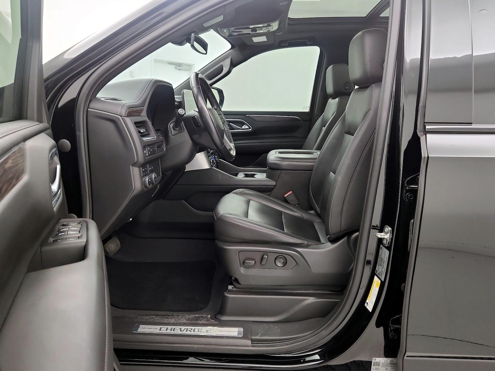 2021 Chevrolet Tahoe Z71 - Photo 12