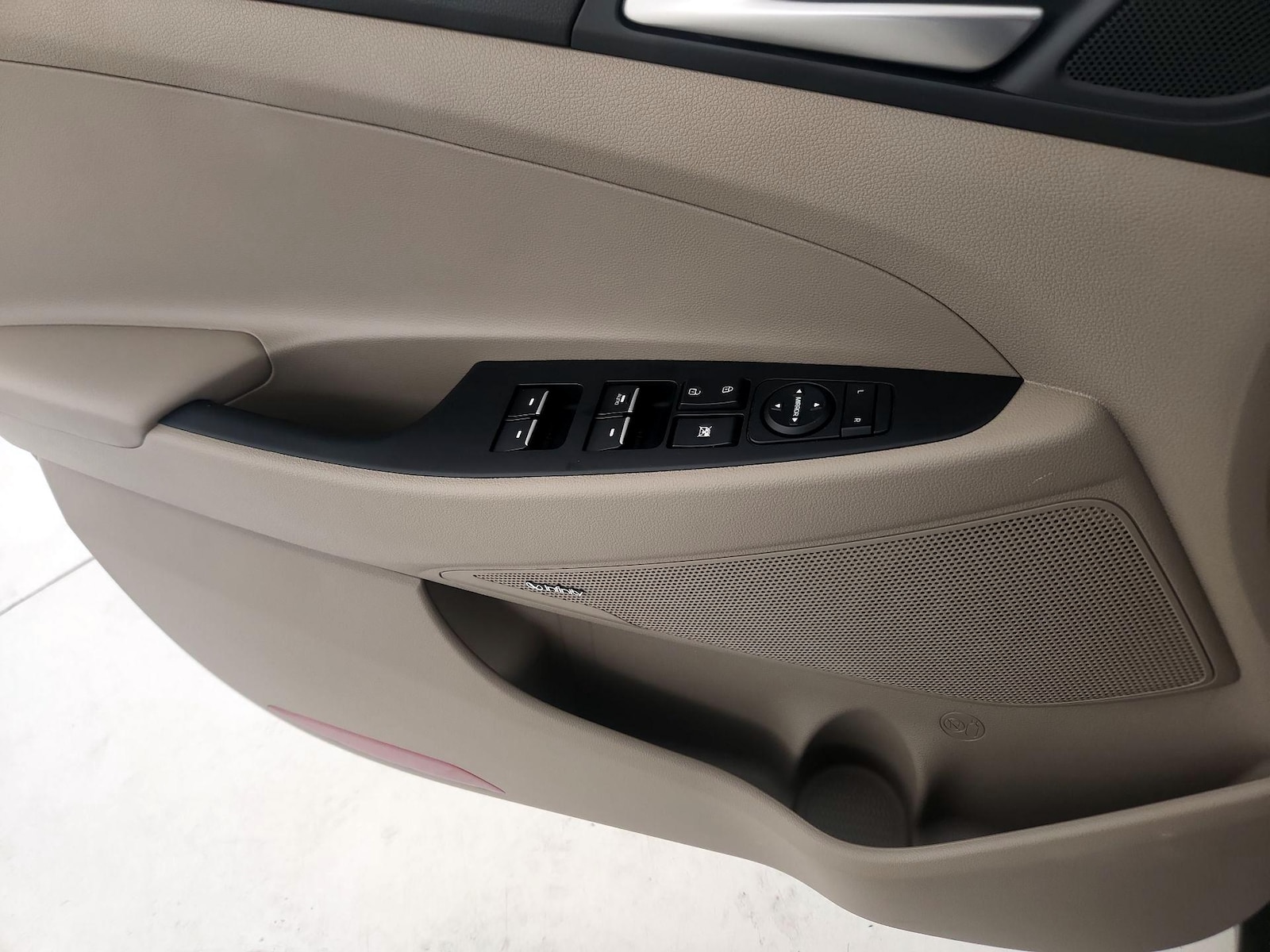 2020 Hyundai Tucson Limited - Photo 13