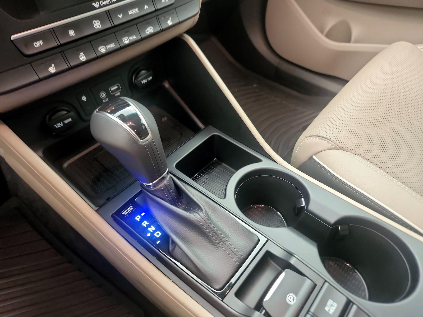 2020 Hyundai Tucson Limited - Photo 18