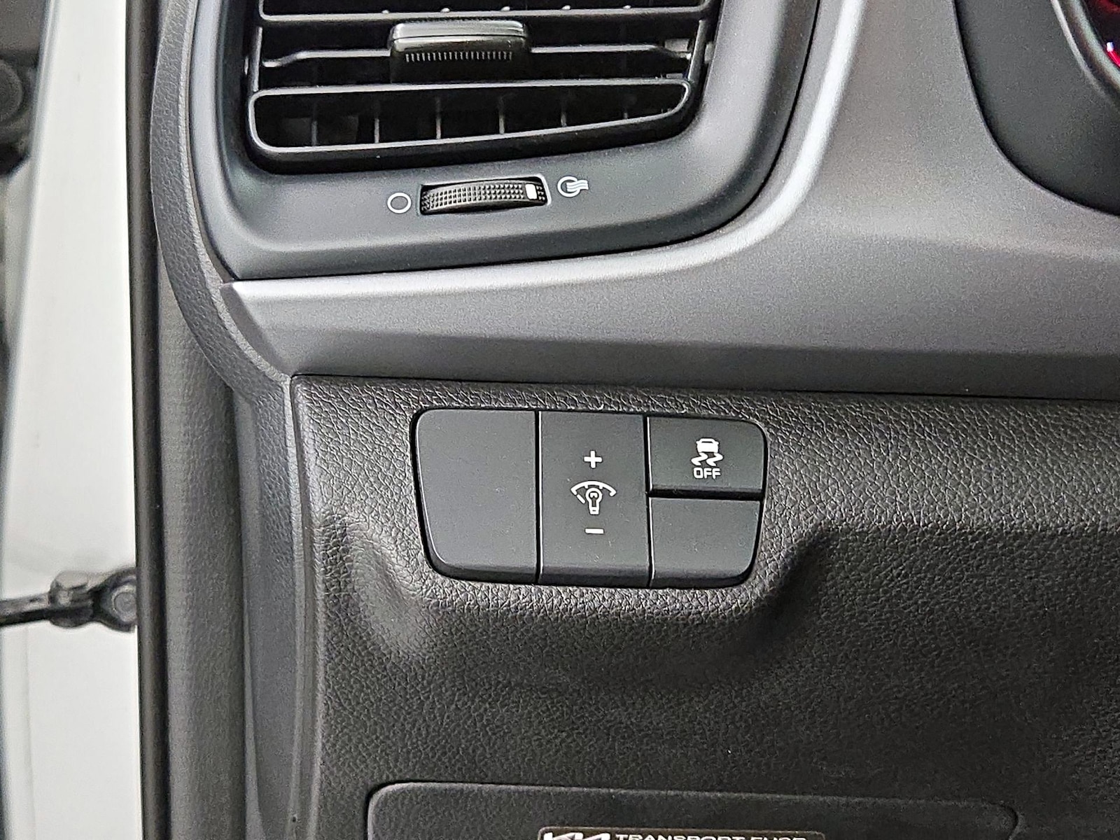 2023 Kia Rio LX - Photo 14