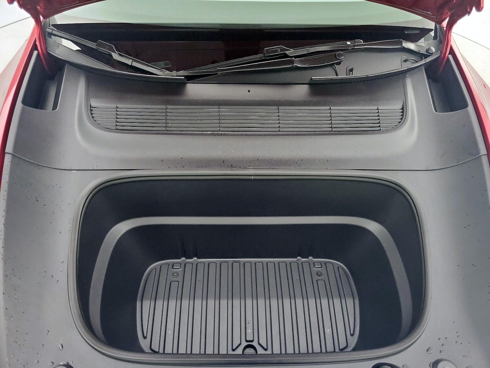 2026 Tesla Model Y Premium - Photo 23