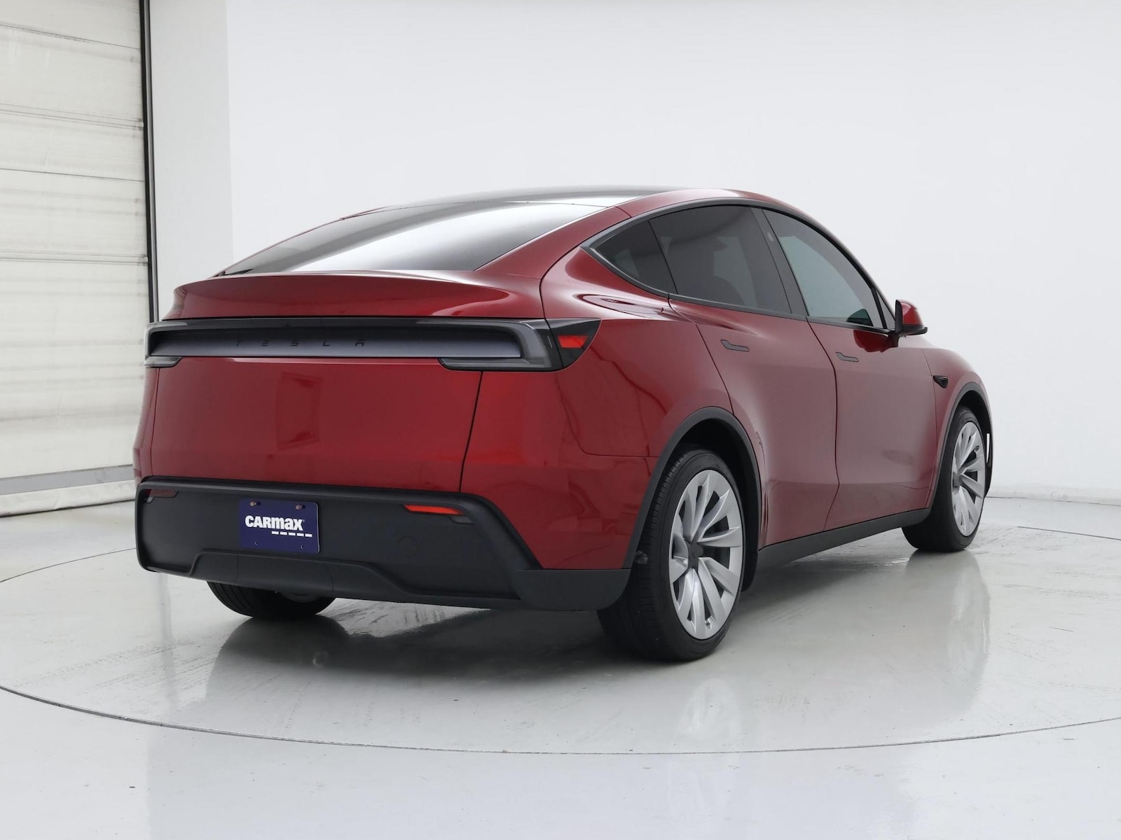 2026 Tesla Model Y Premium - Photo 9