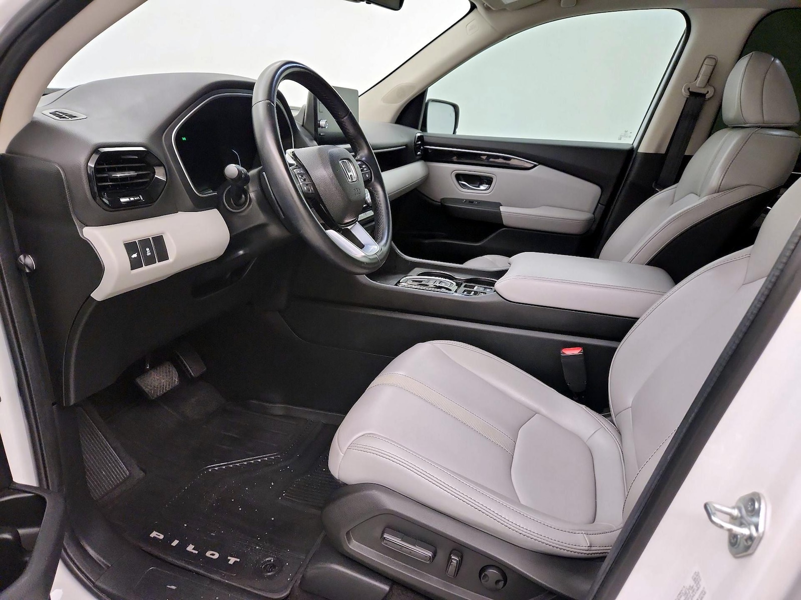 2024 Honda Pilot EX-L - Photo 12