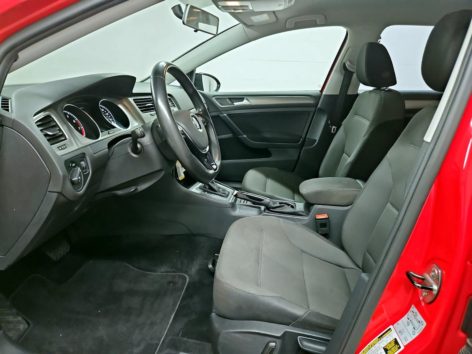 2016 Volkswagen Golf TSI S - Photo 12