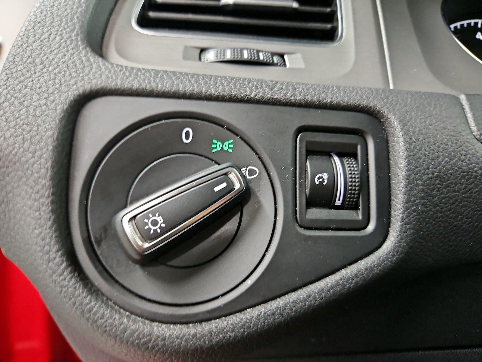 2016 Volkswagen Golf TSI S - Photo 14