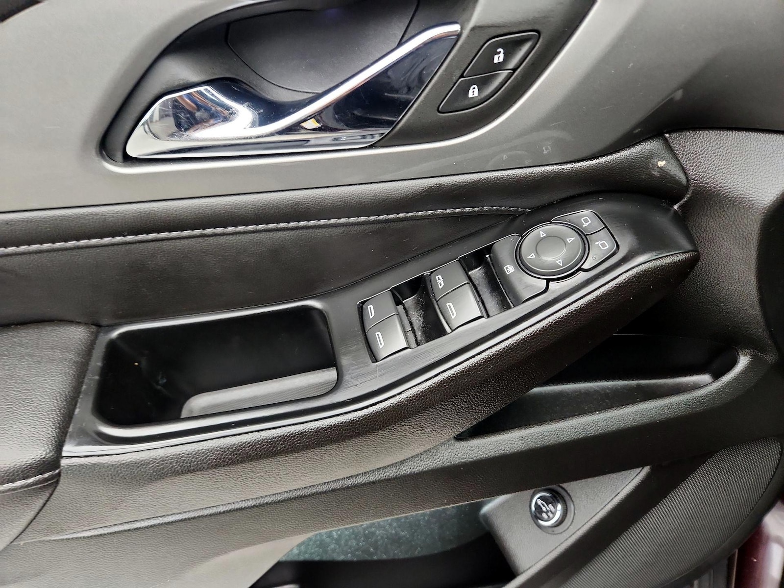 2023 Chevrolet Traverse 1LT - Photo 13