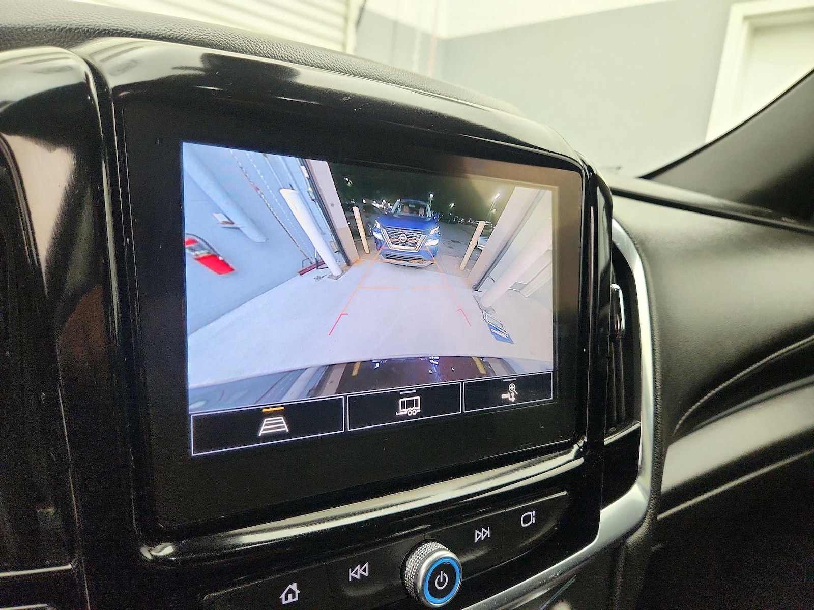2023 Chevrolet Traverse 1LT - Photo 15