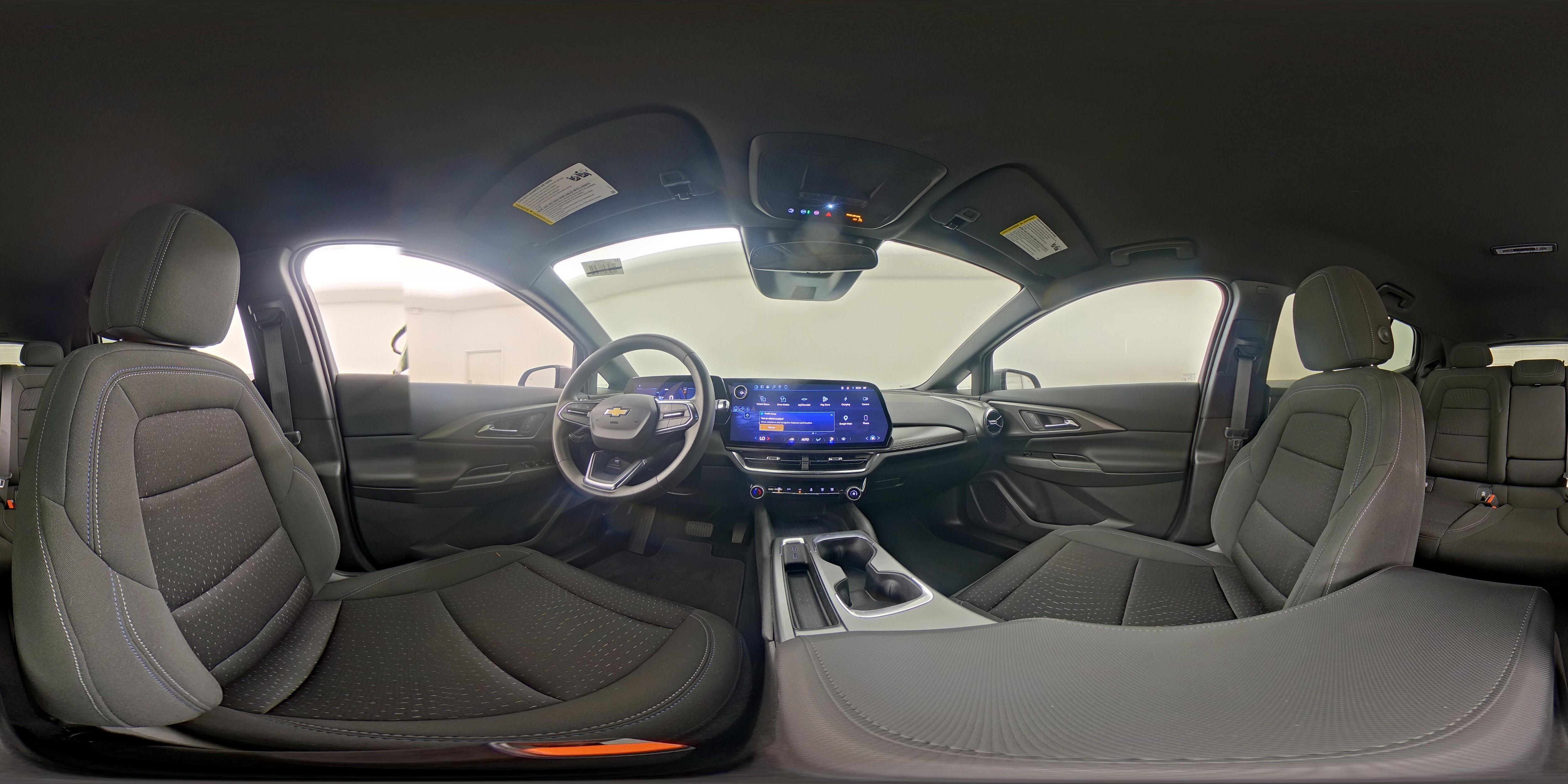 2025 Chevrolet Equinox EV 1LT - Photo 25