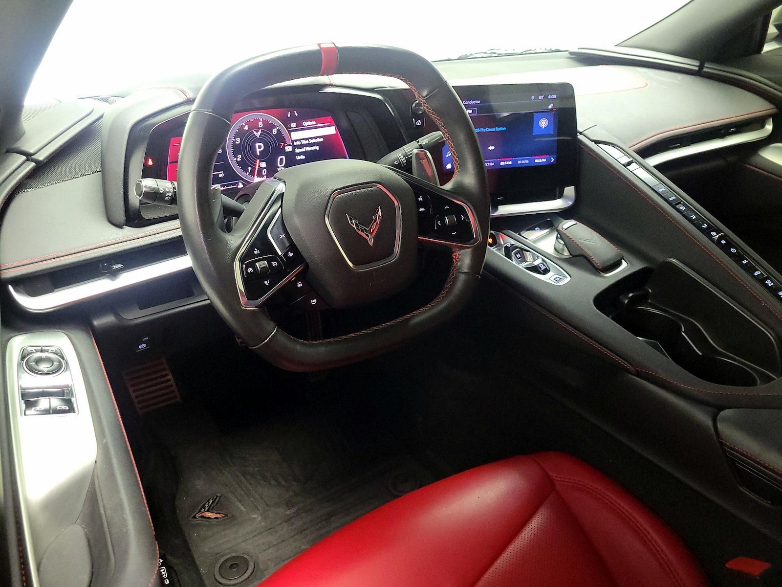 2024 Chevrolet Corvette 1LT - Photo 10