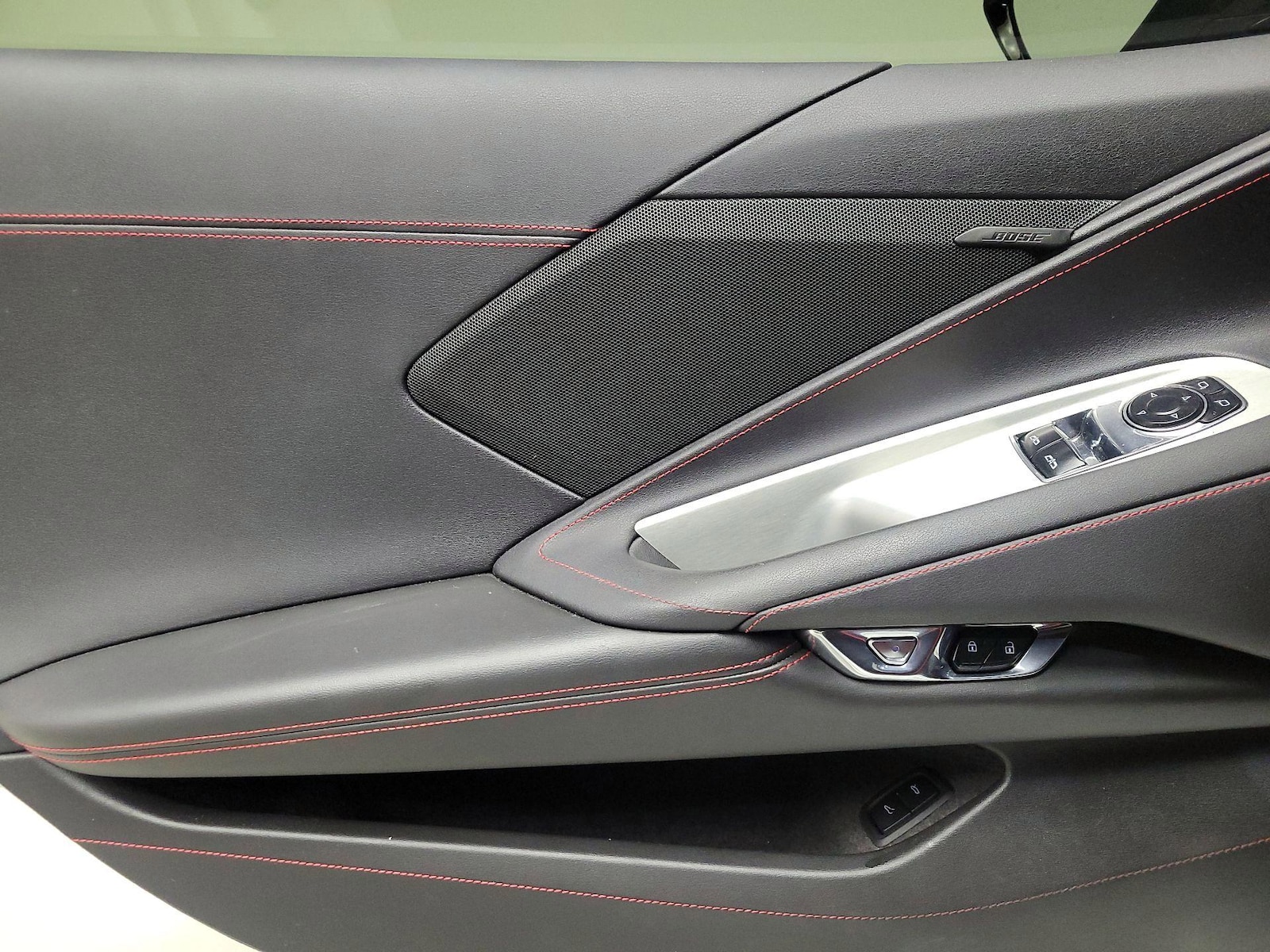 2024 Chevrolet Corvette 1LT - Photo 13