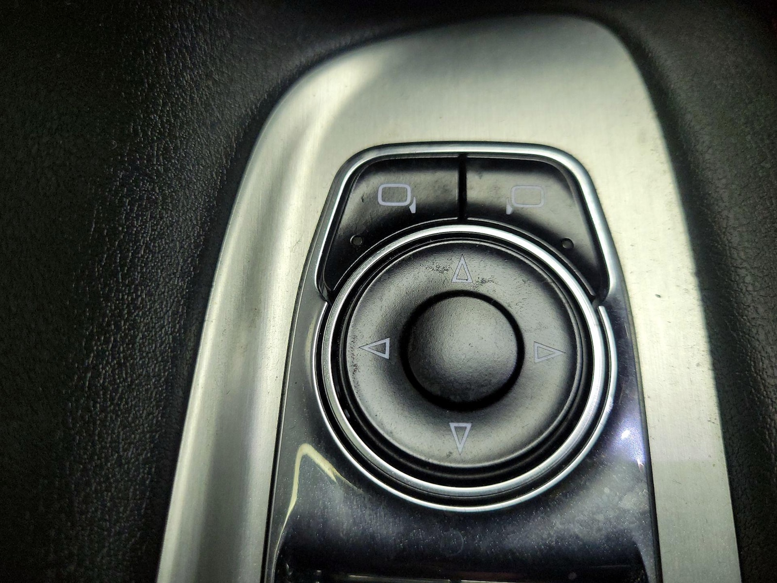 2024 Chevrolet Corvette 1LT - Photo 14