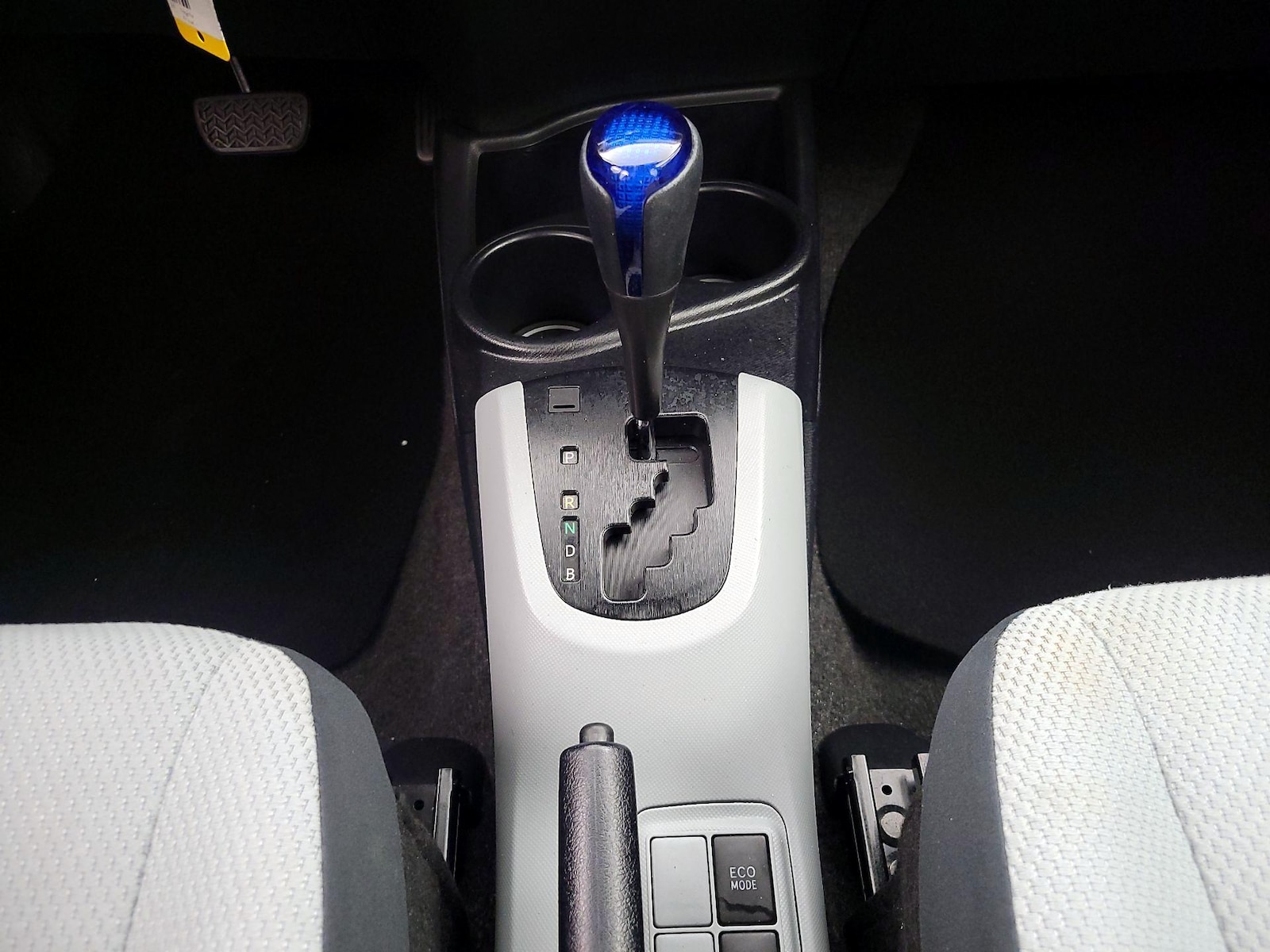 2014 Toyota Prius c One - Photo 17