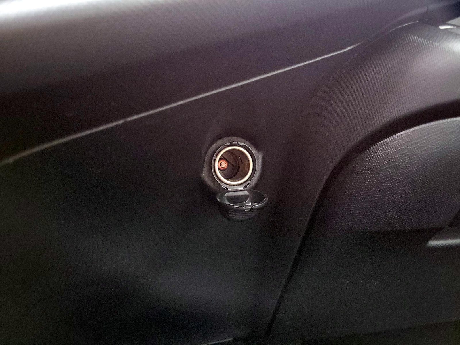 2014 Toyota Prius c One - Photo 18