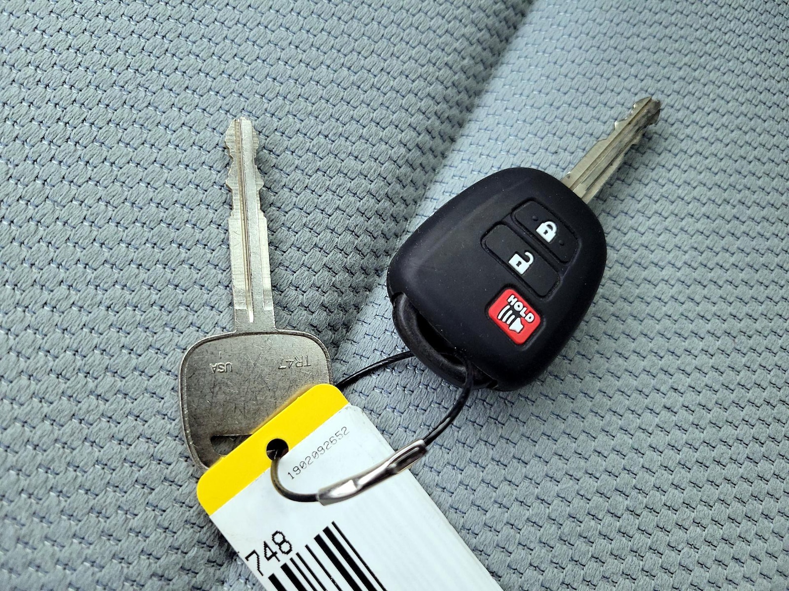 2014 Toyota Prius c One - Photo 22