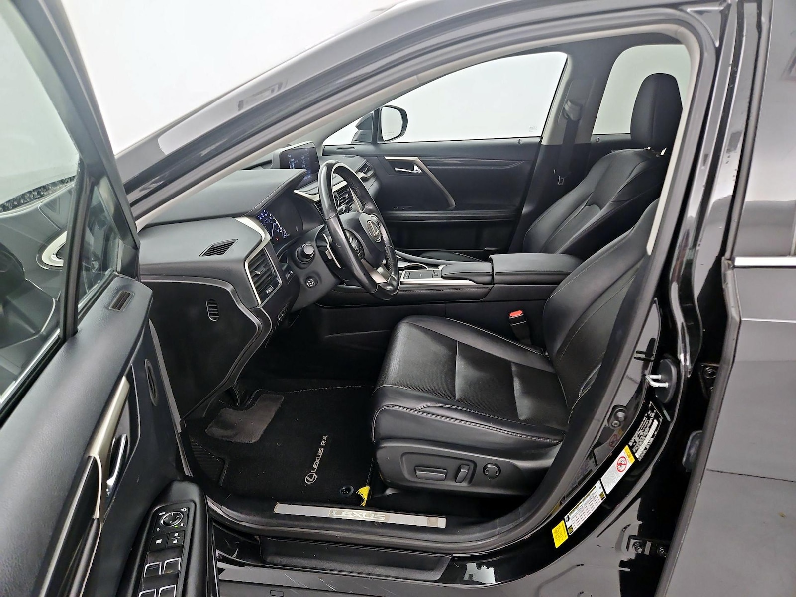 2020 Lexus RX 350 - Photo 12