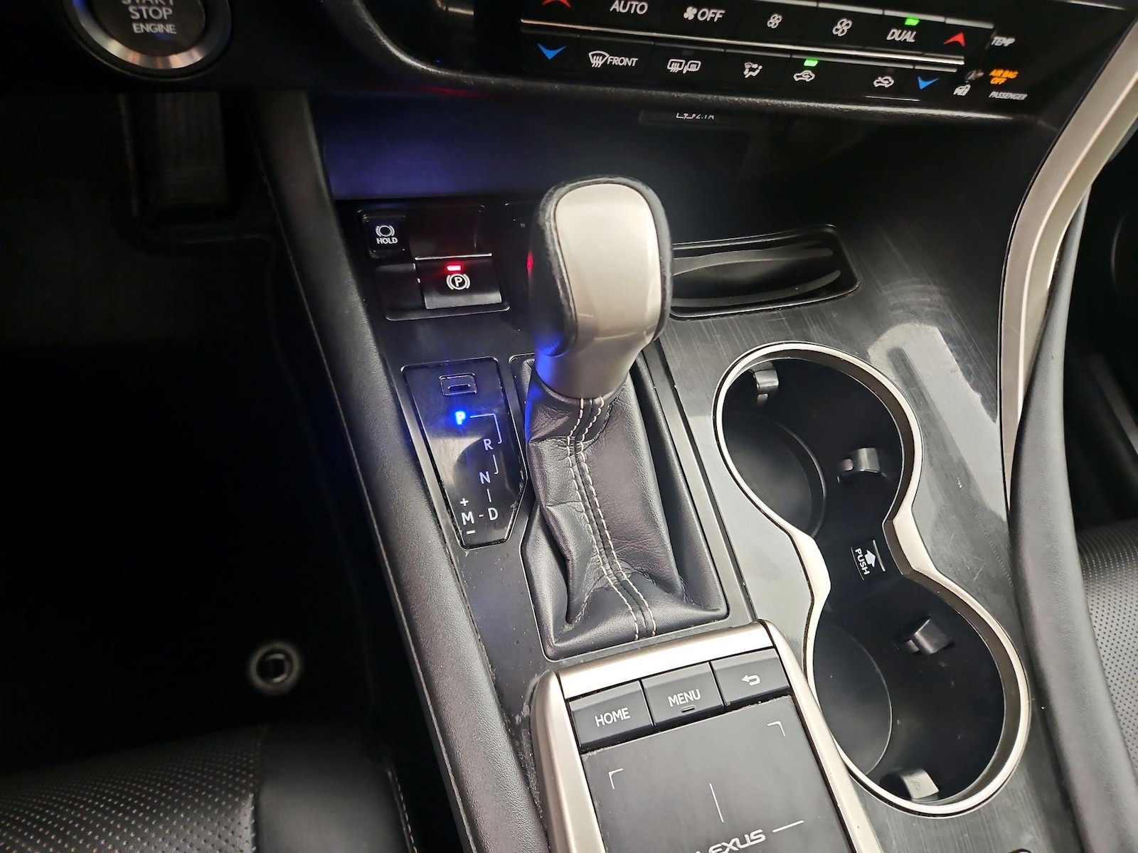 2020 Lexus RX 350 - Photo 18