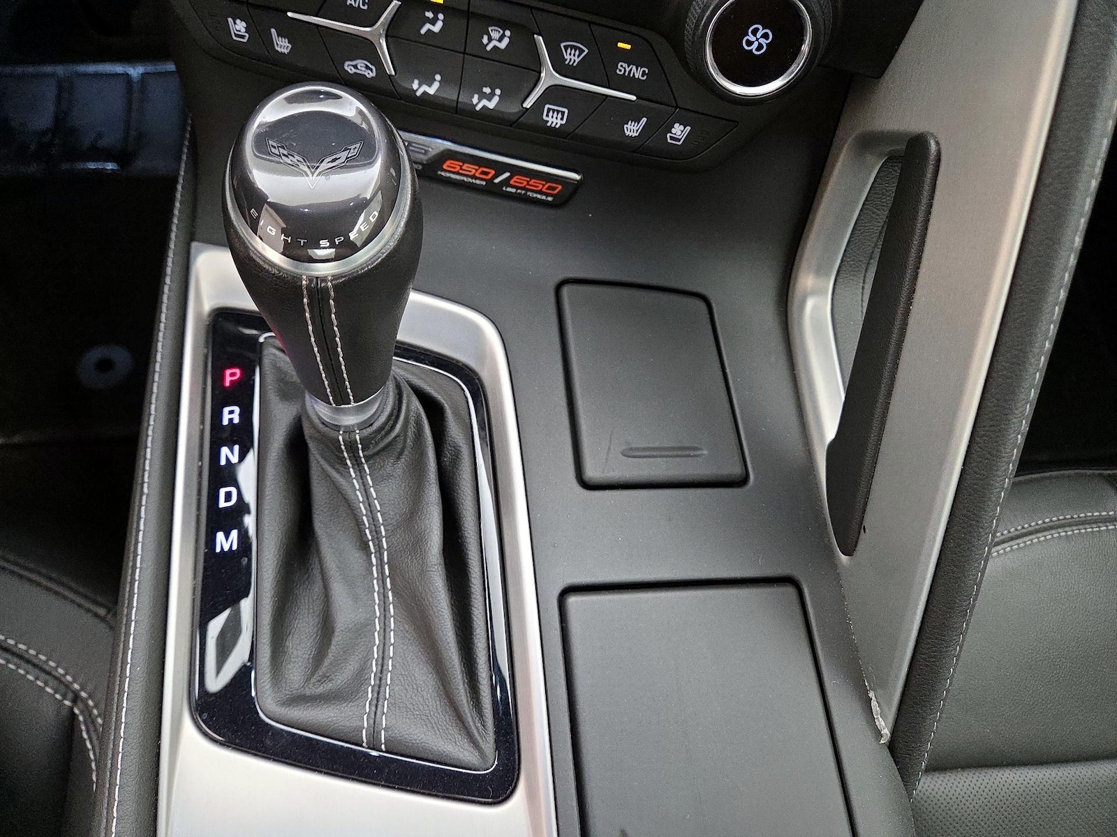 2019 Chevrolet Corvette 2LZ - Photo 18