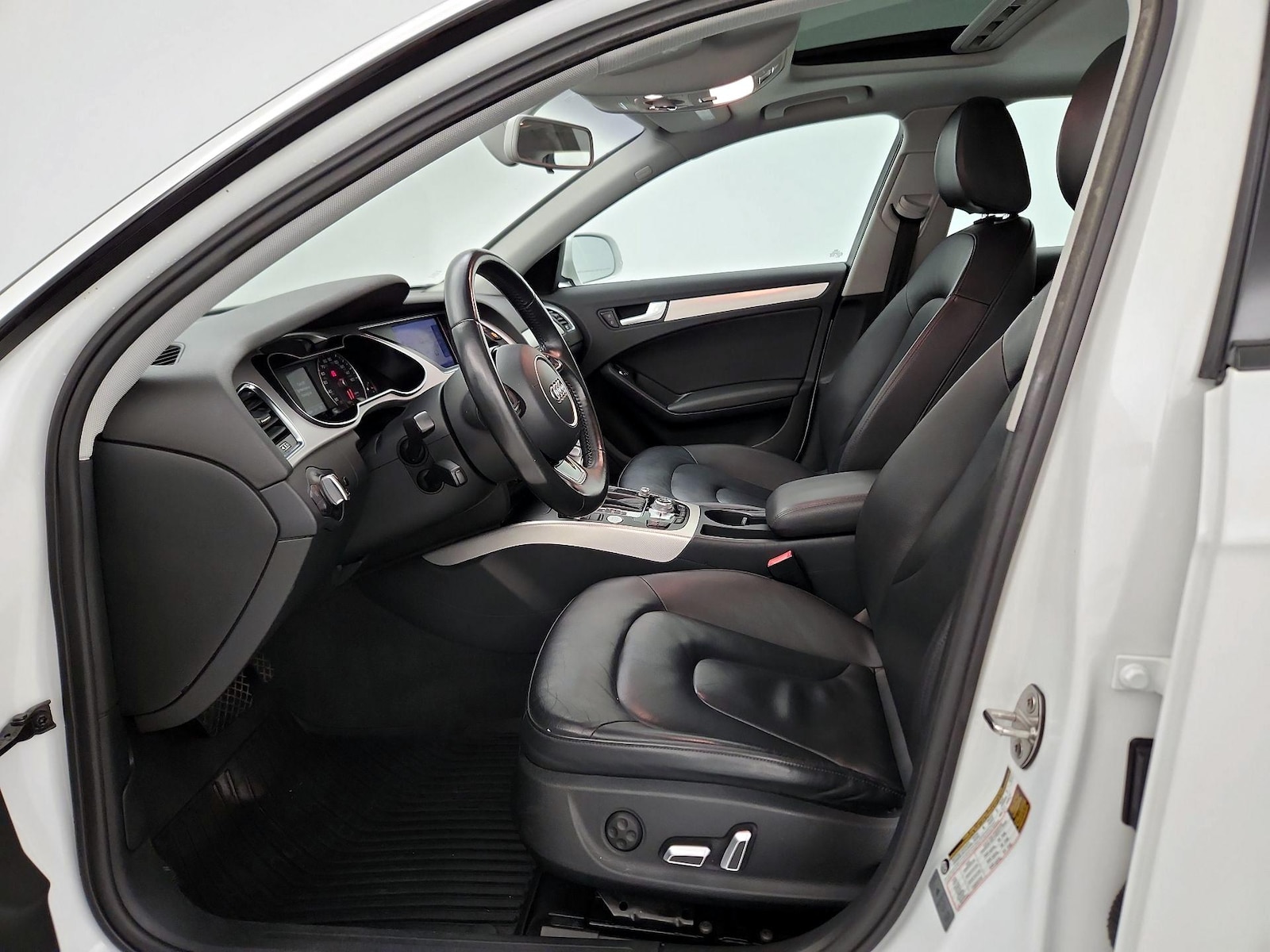 2016 Audi A4 Premium - Photo 12