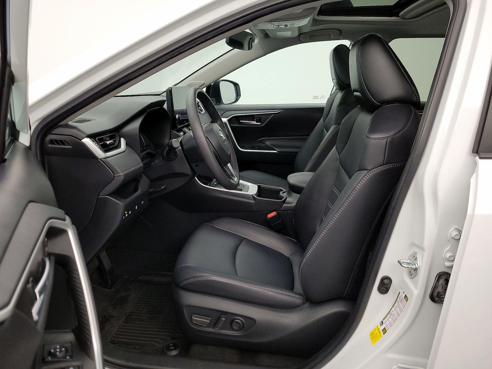 2023 Toyota RAV4 XLE Premium - Photo 12