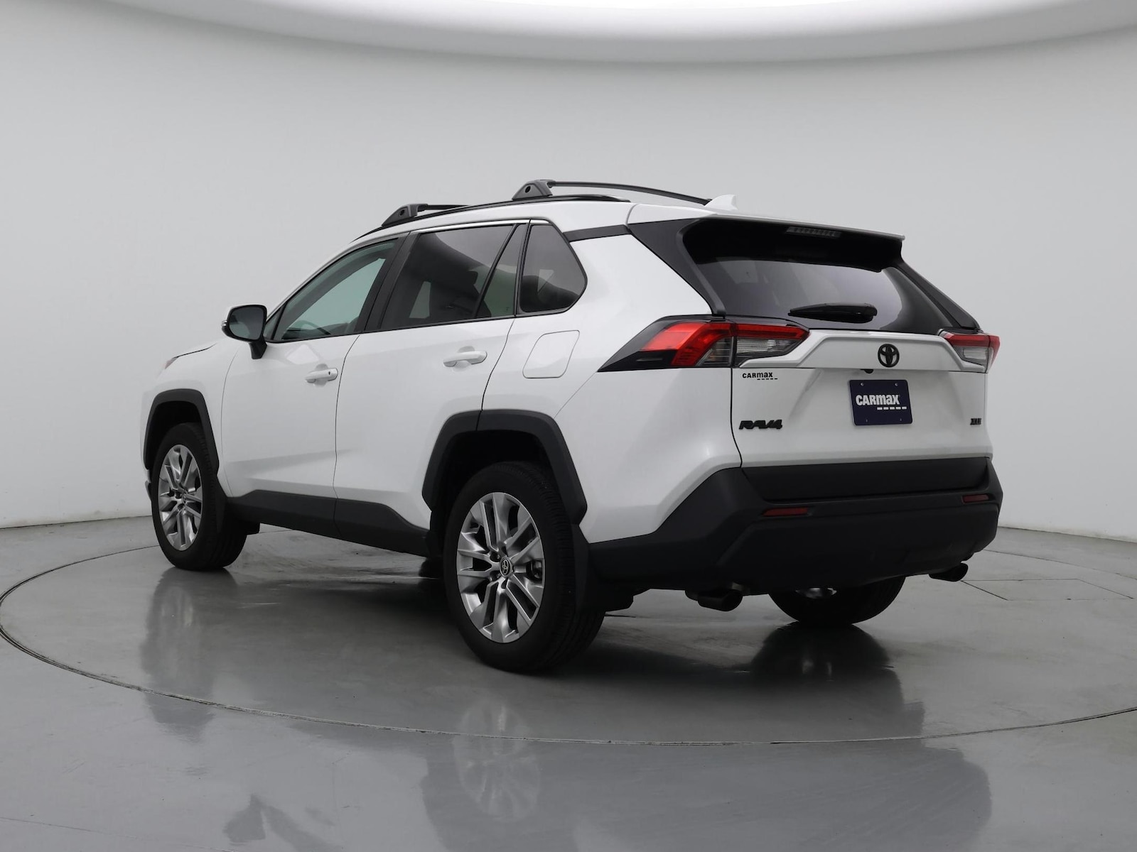 2023 Toyota RAV4 XLE Premium - Photo 3