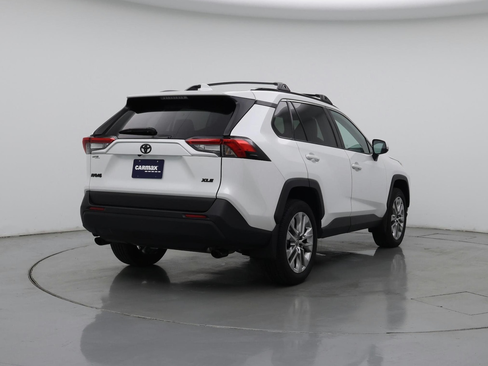 2023 Toyota RAV4 XLE Premium - Photo 9