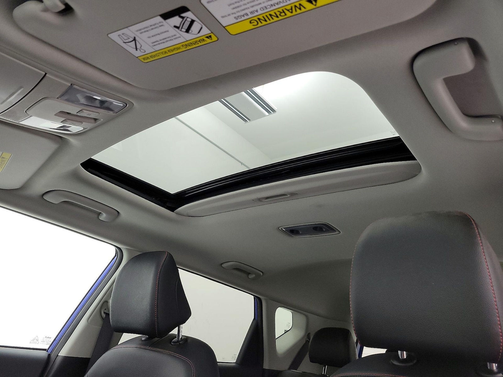 Sunroof(s) & Overhead Airbags
