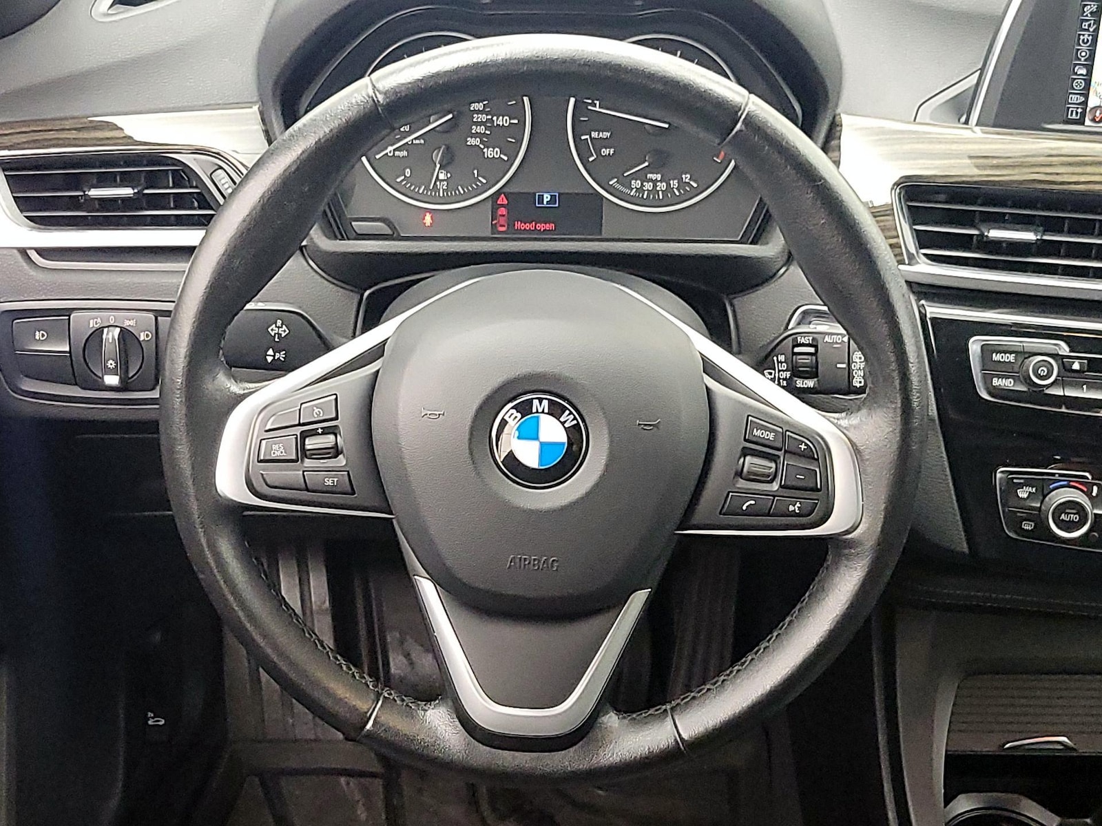 2017 BMW X1 28i - Photo 11