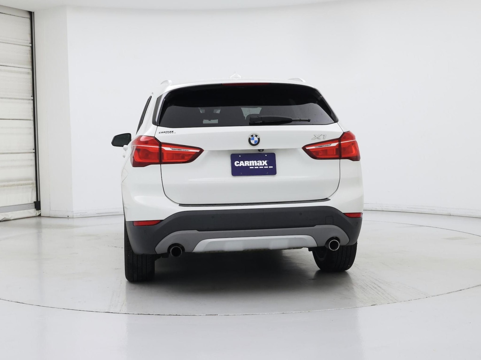 2017 BMW X1 28i - Photo 7