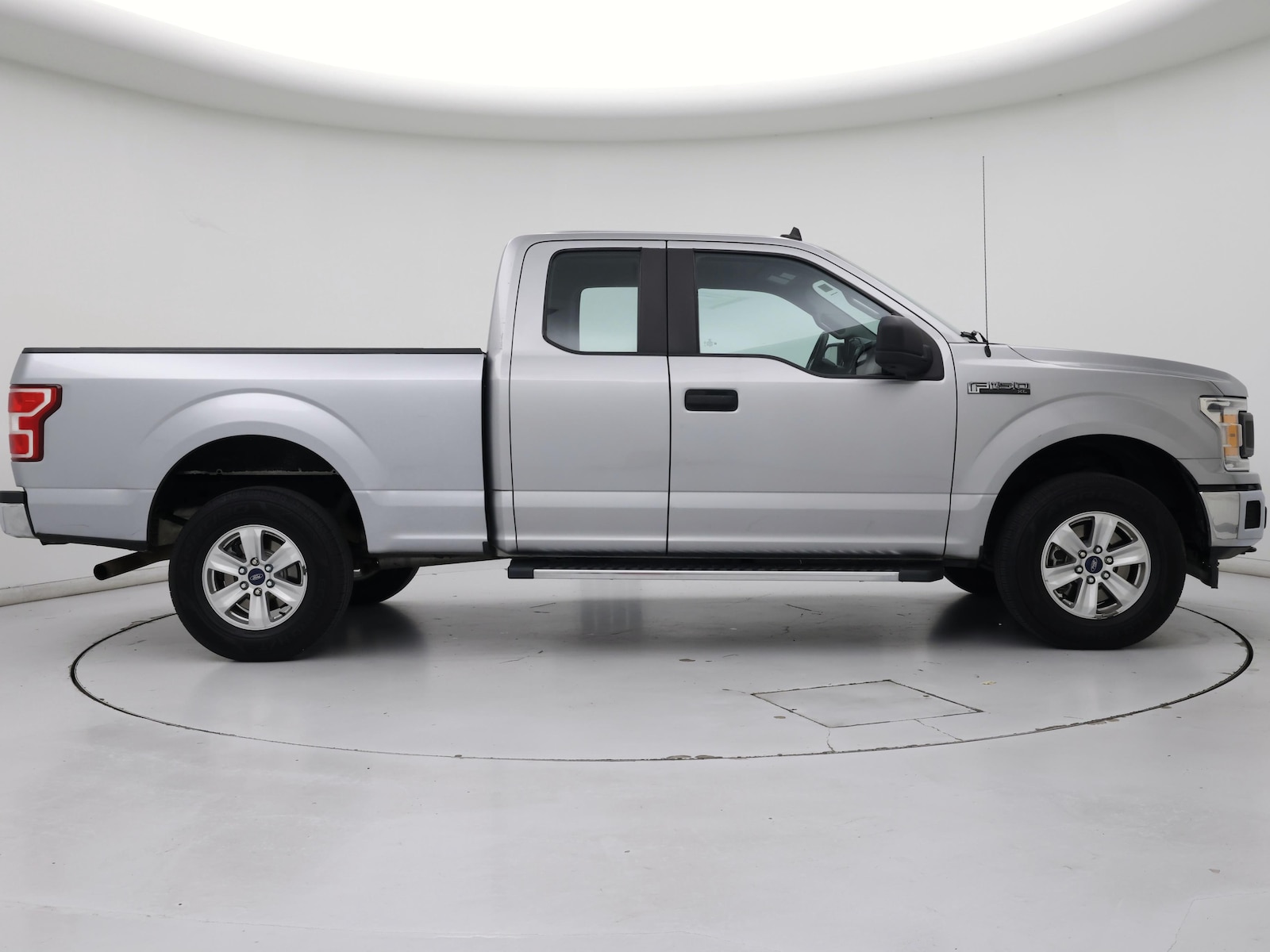 2020 Ford F-150 XL - Photo 8