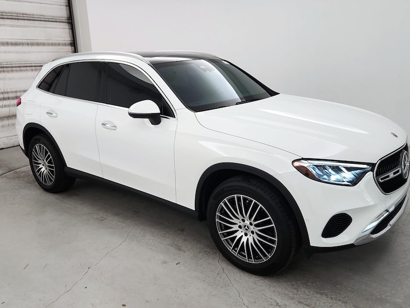 2024 Mercedes-Benz GLC300
