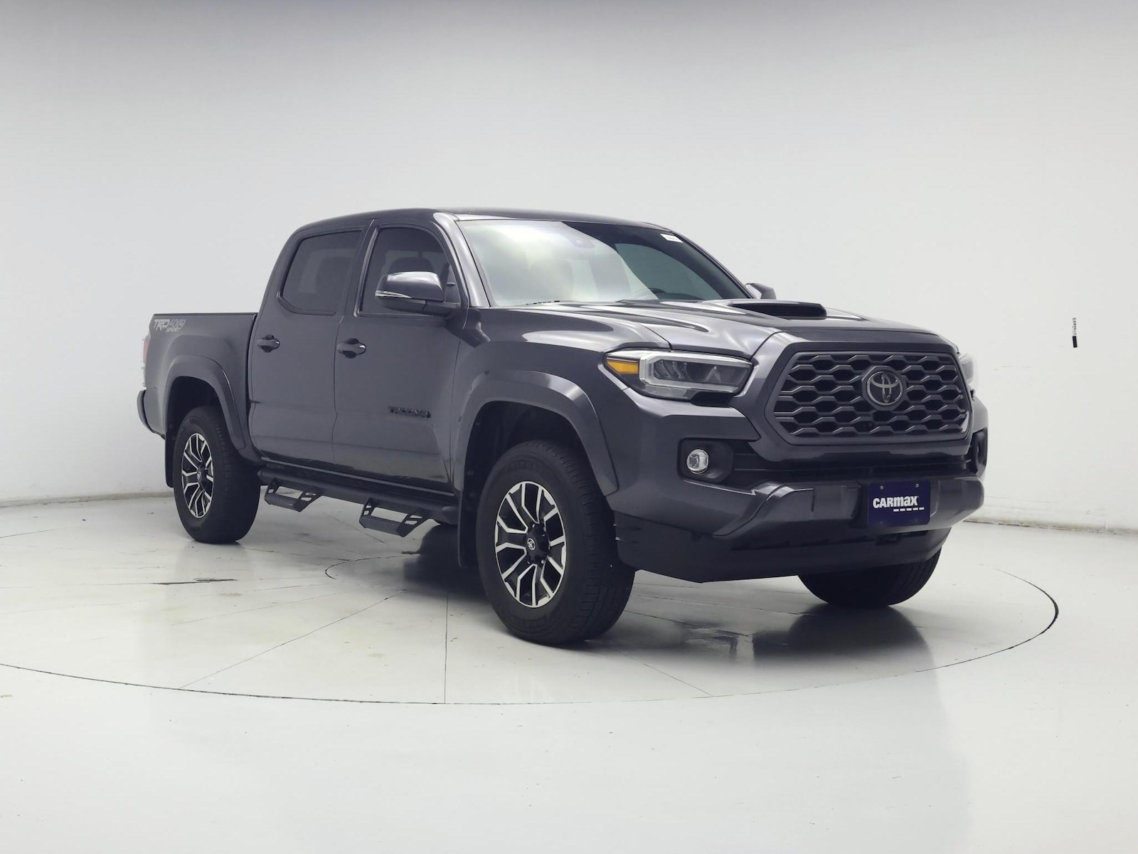 2023 Toyota Tacoma TRD Sport - Photo 2