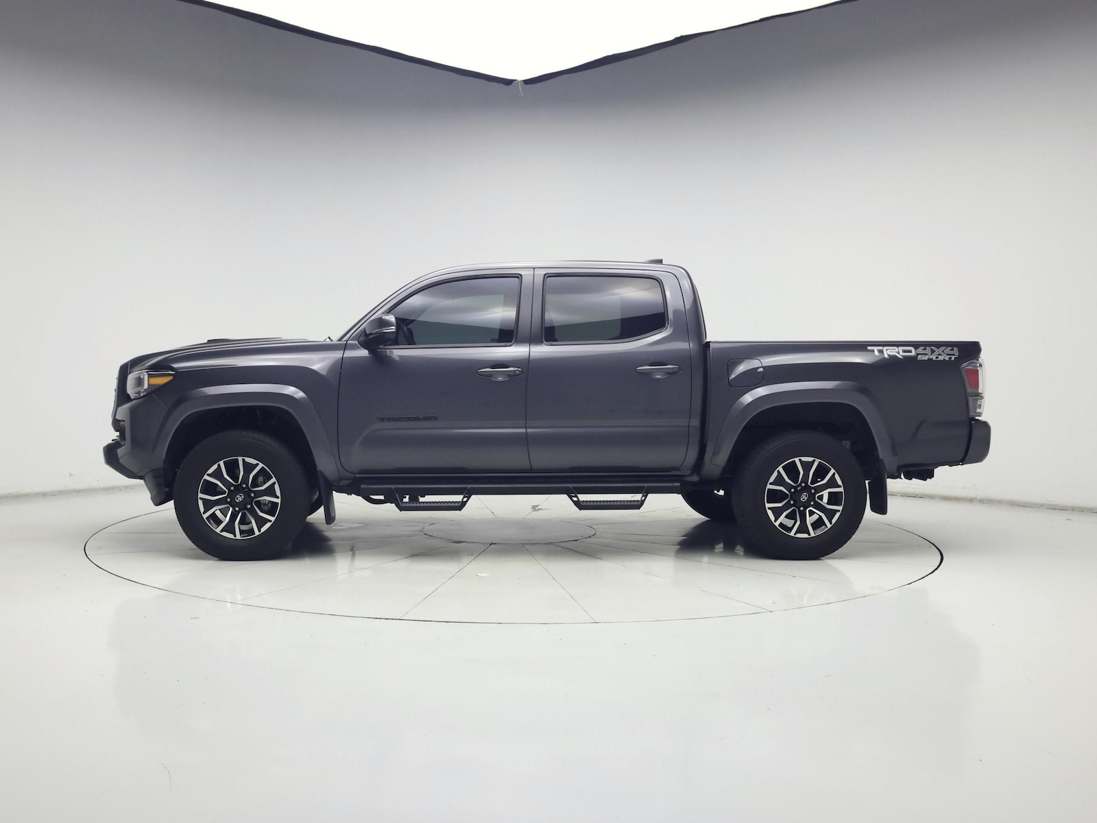 2023 Toyota Tacoma TRD Sport - Photo 4