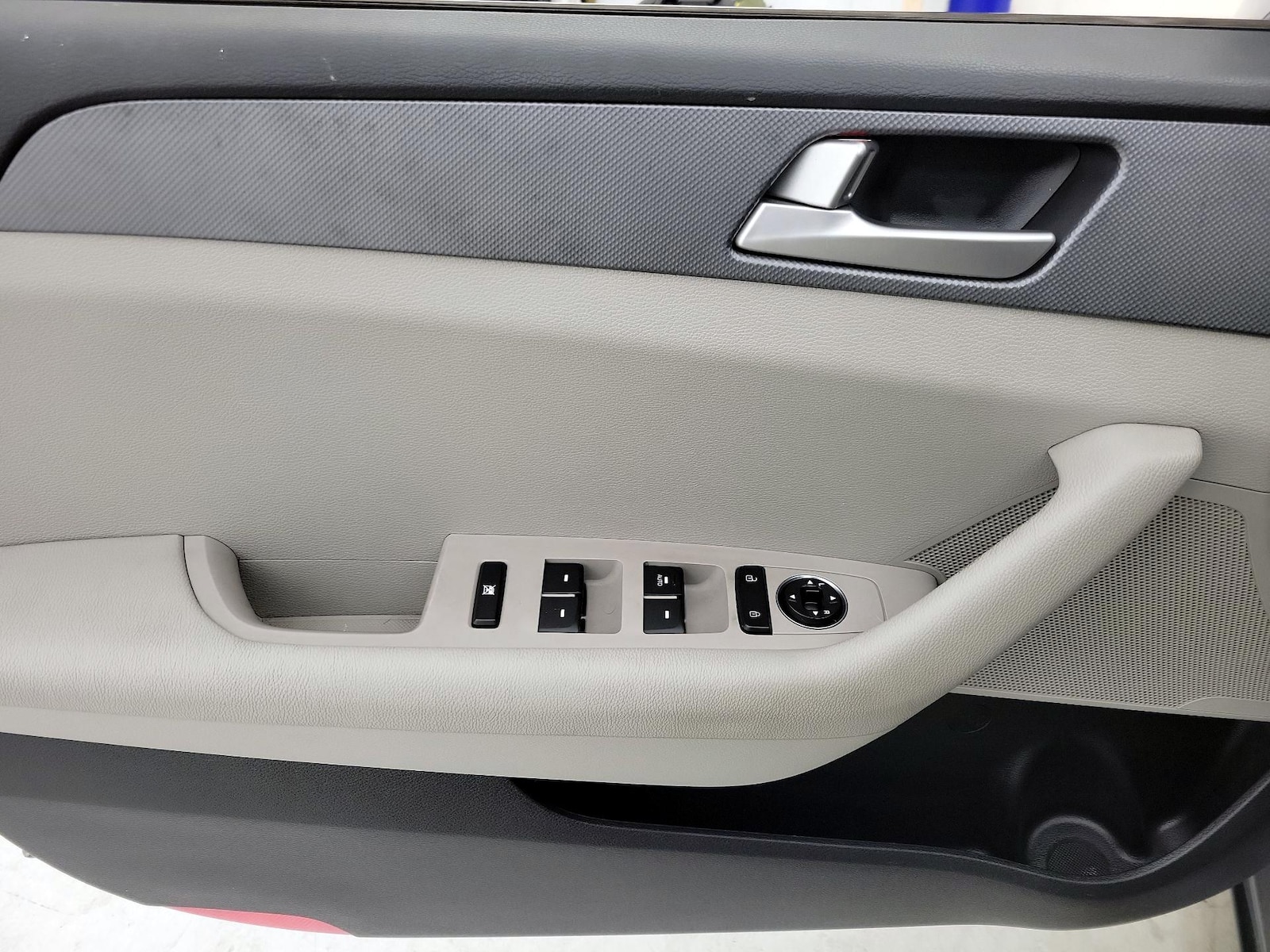 2017 Hyundai Sonata SE - Photo 13