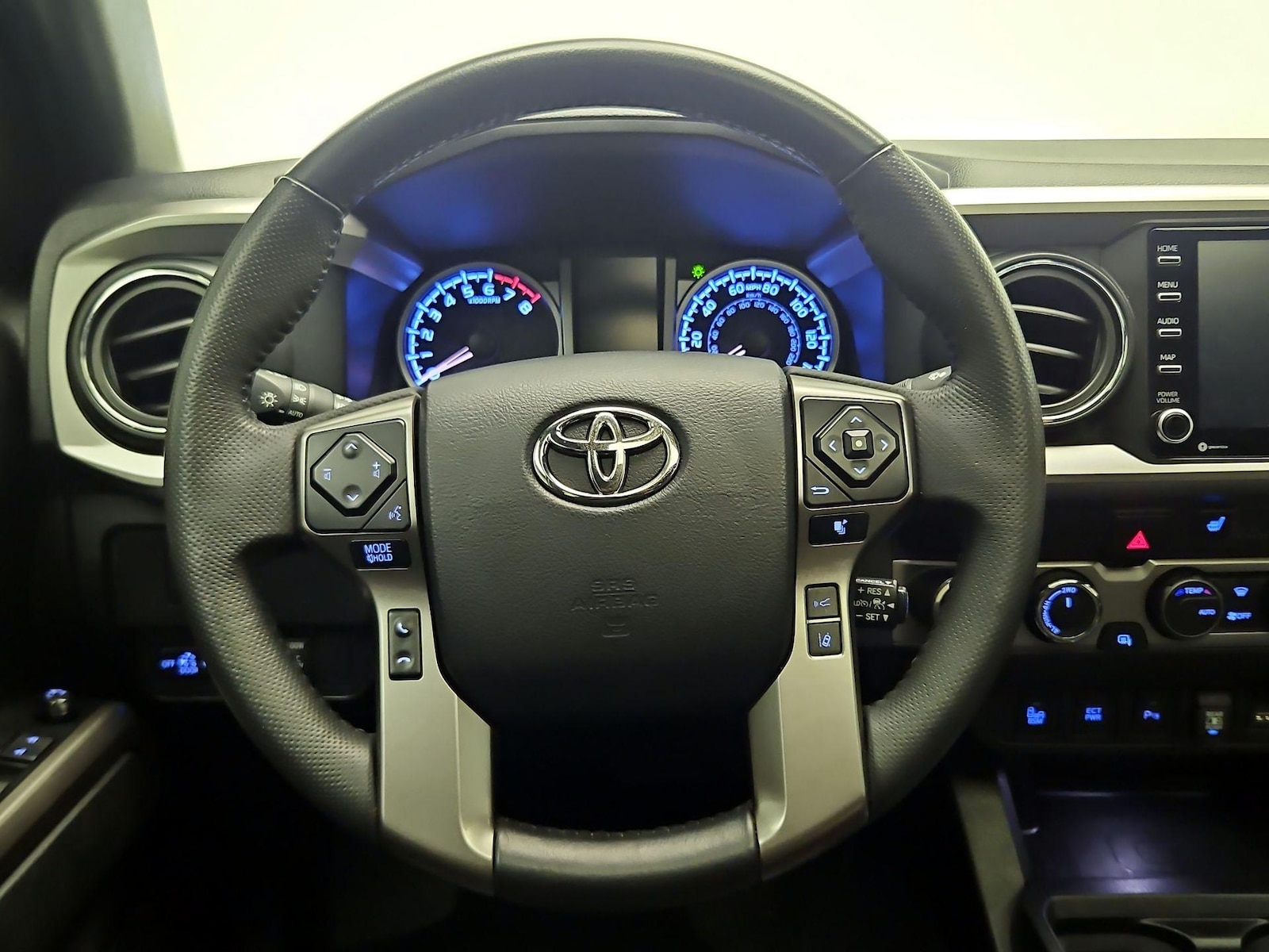 2023 Toyota Tacoma Limited - Photo 11