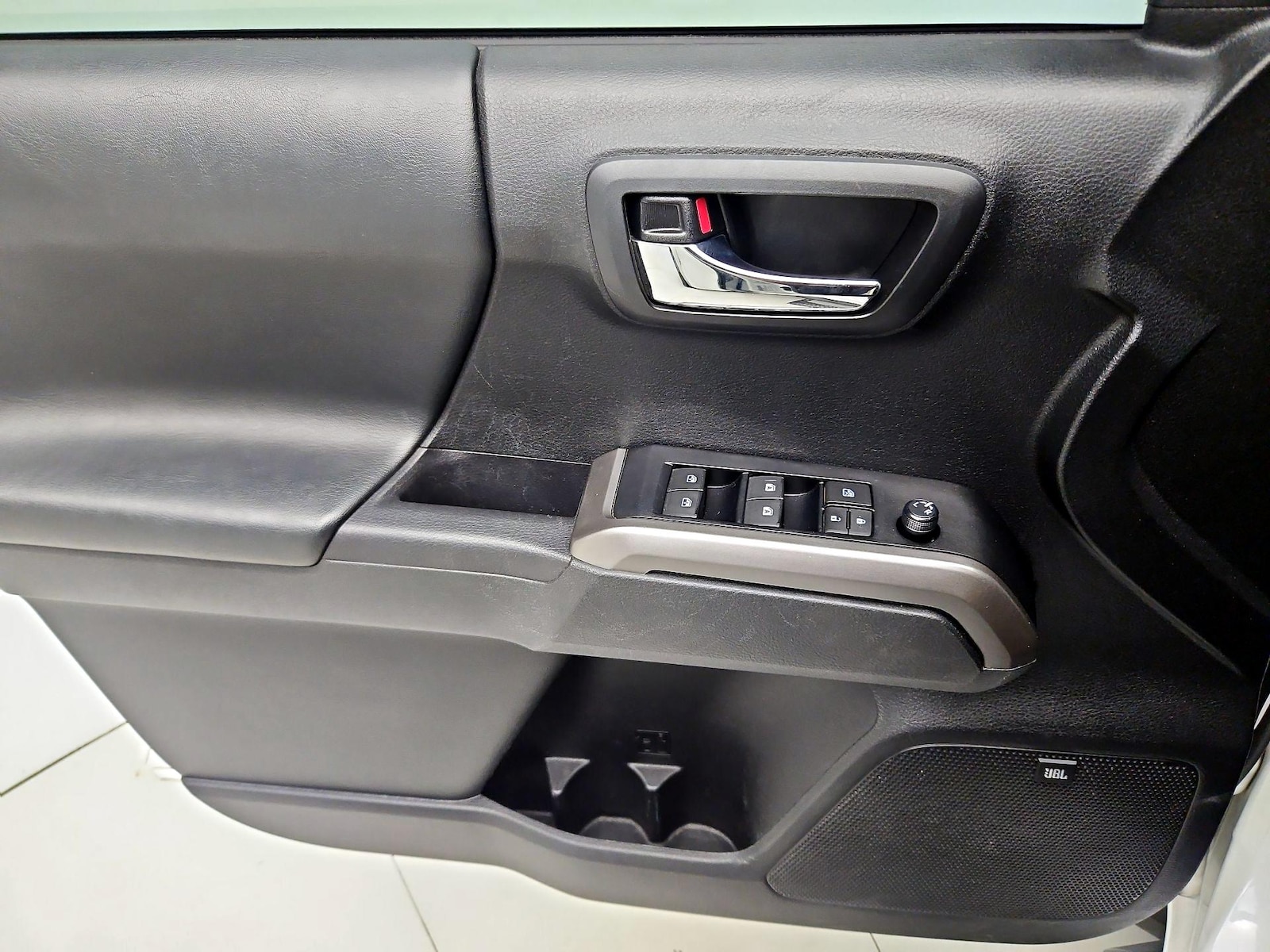 2023 Toyota Tacoma Limited - Photo 13