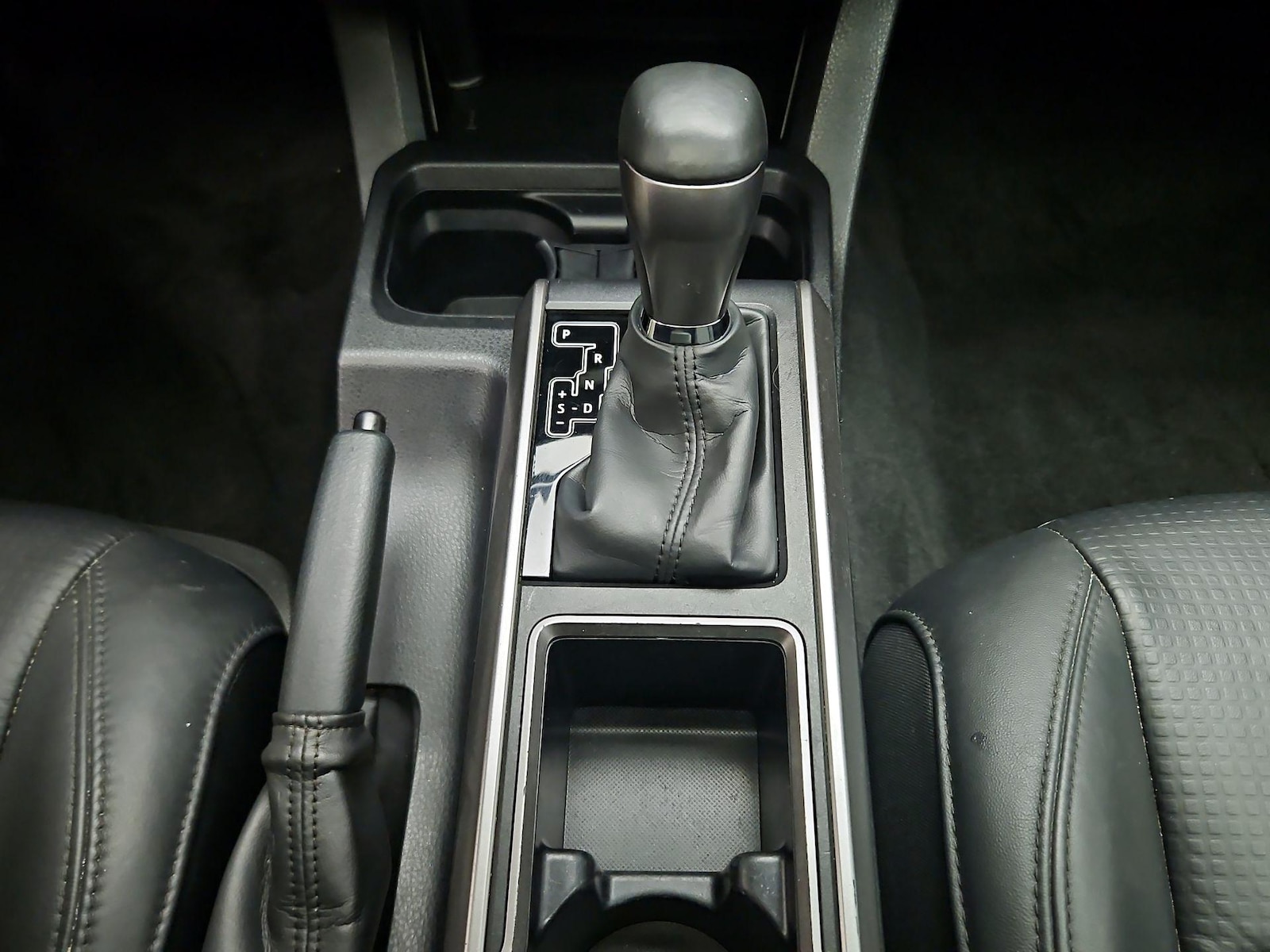 2023 Toyota Tacoma Limited - Photo 19