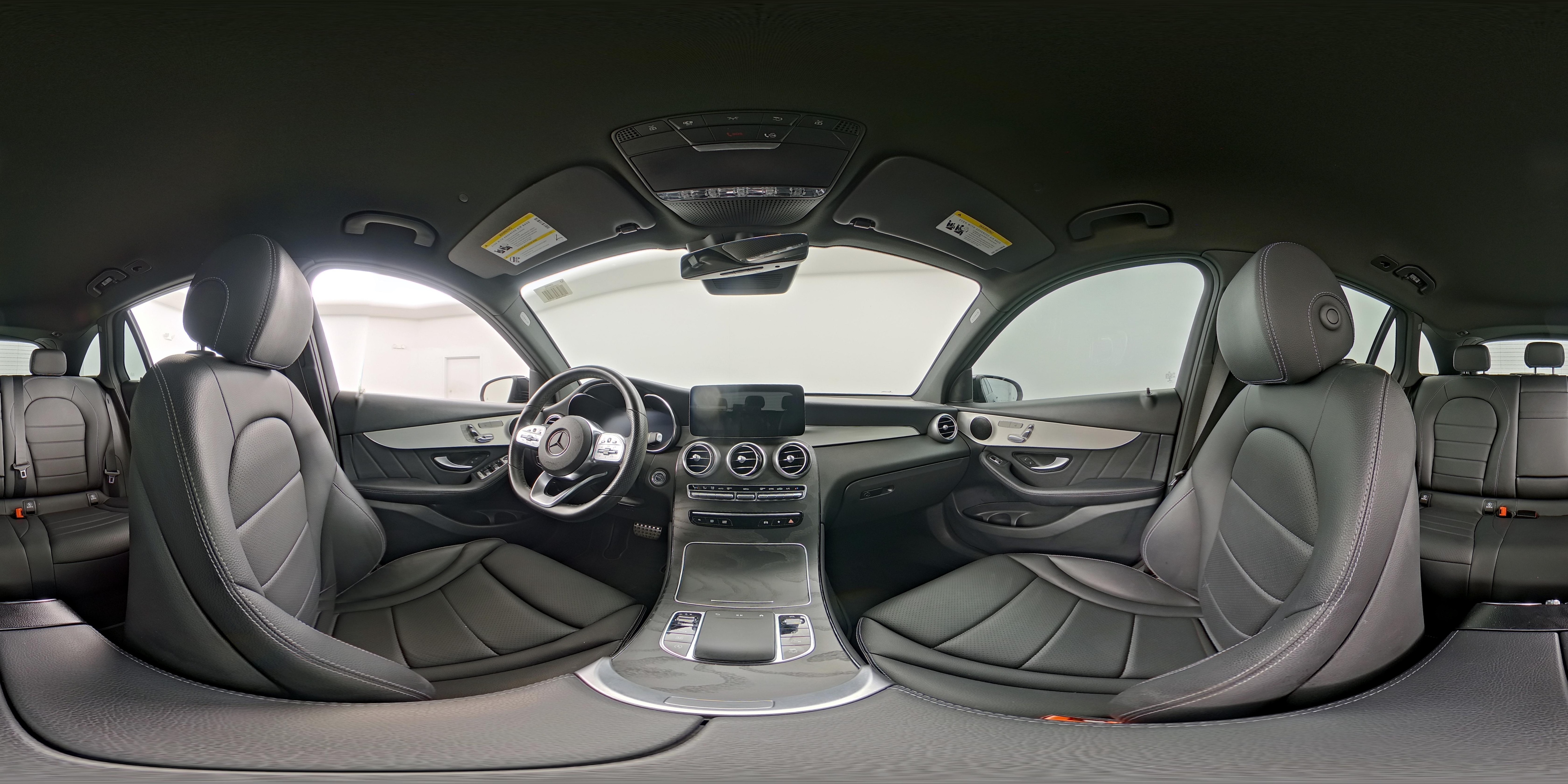 2022 Mercedes-Benz GLC GLC300 - Photo 25