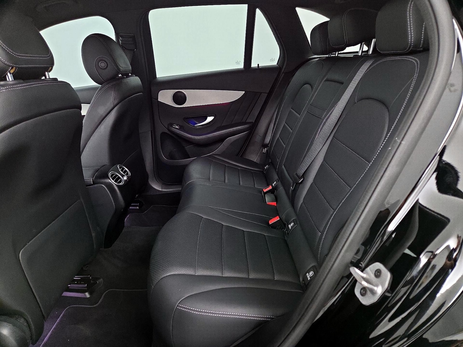 2022 Mercedes-Benz GLC GLC300 - Photo 20