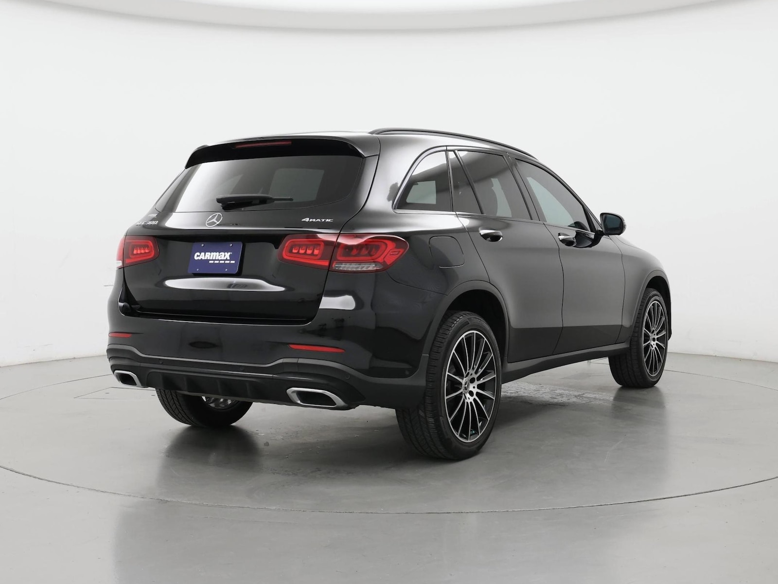 2022 Mercedes-Benz GLC GLC300 - Photo 9