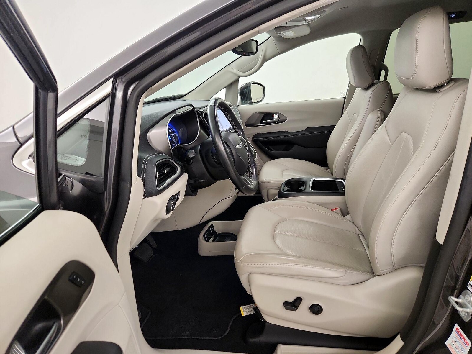 2021 Chrysler Pacifica Touring L - Photo 12