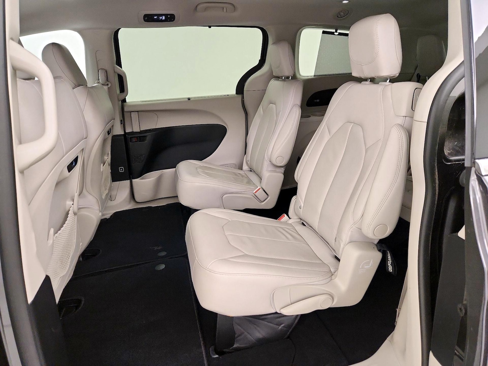 2021 Chrysler Pacifica Touring L - Photo 21