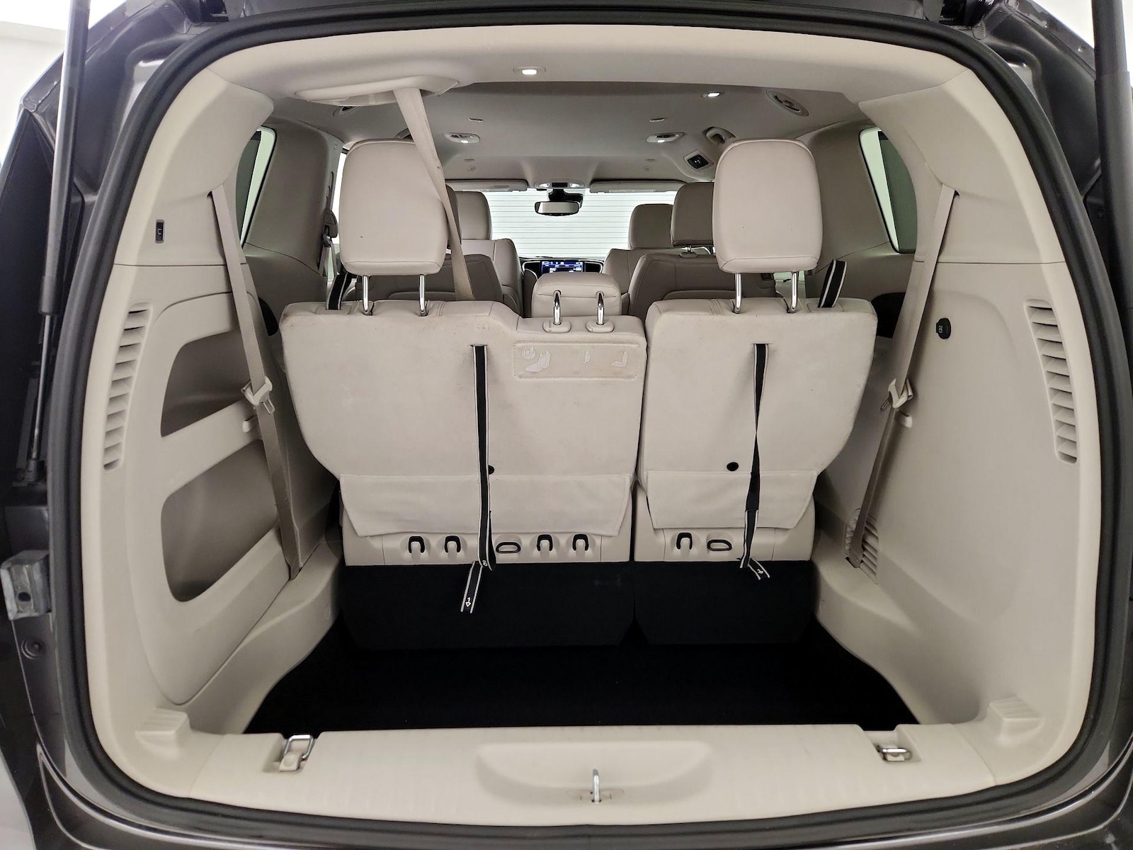 2021 Chrysler Pacifica Touring L - Photo 23