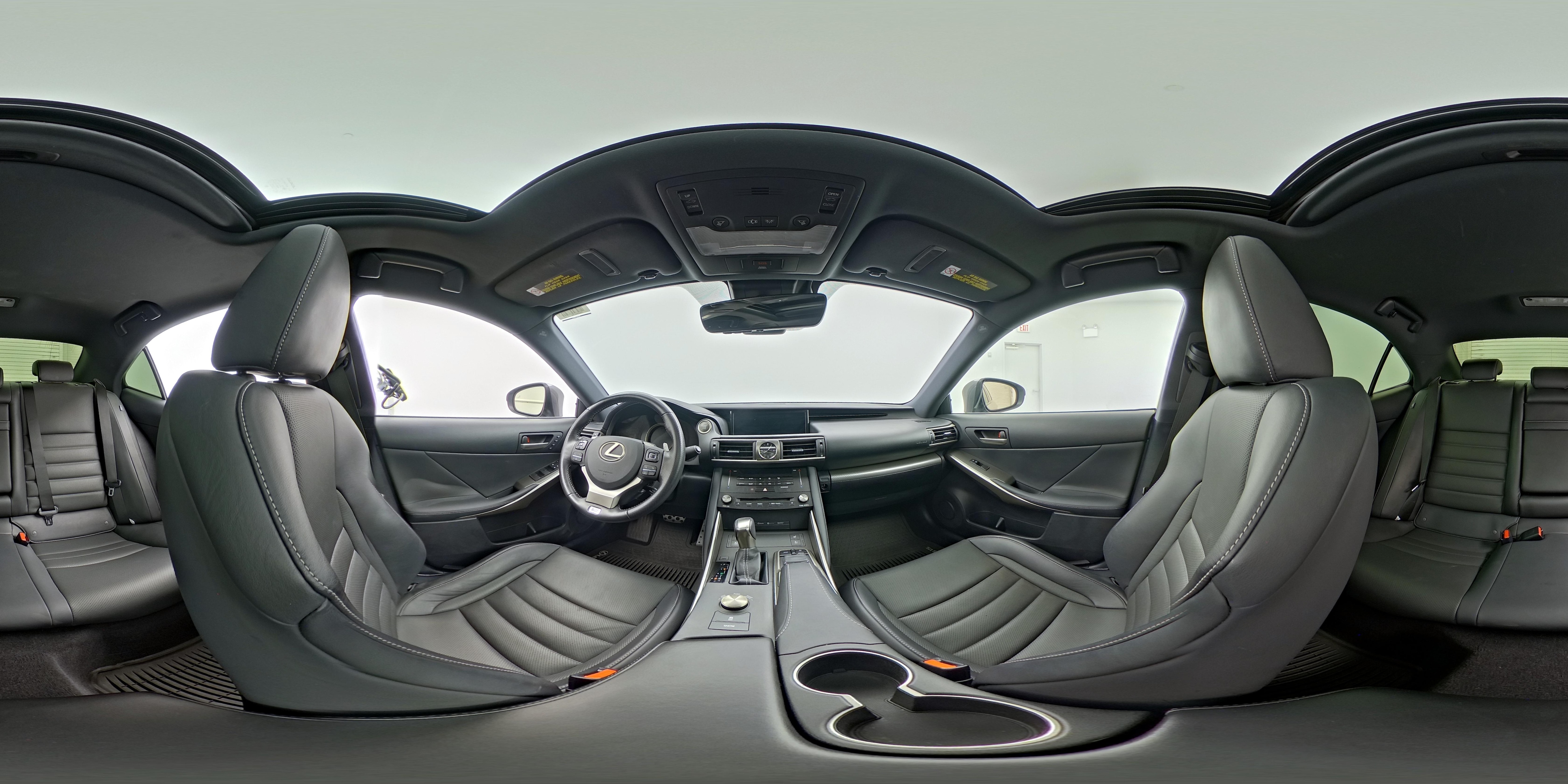 2018 Lexus IS 300 - Photo 25