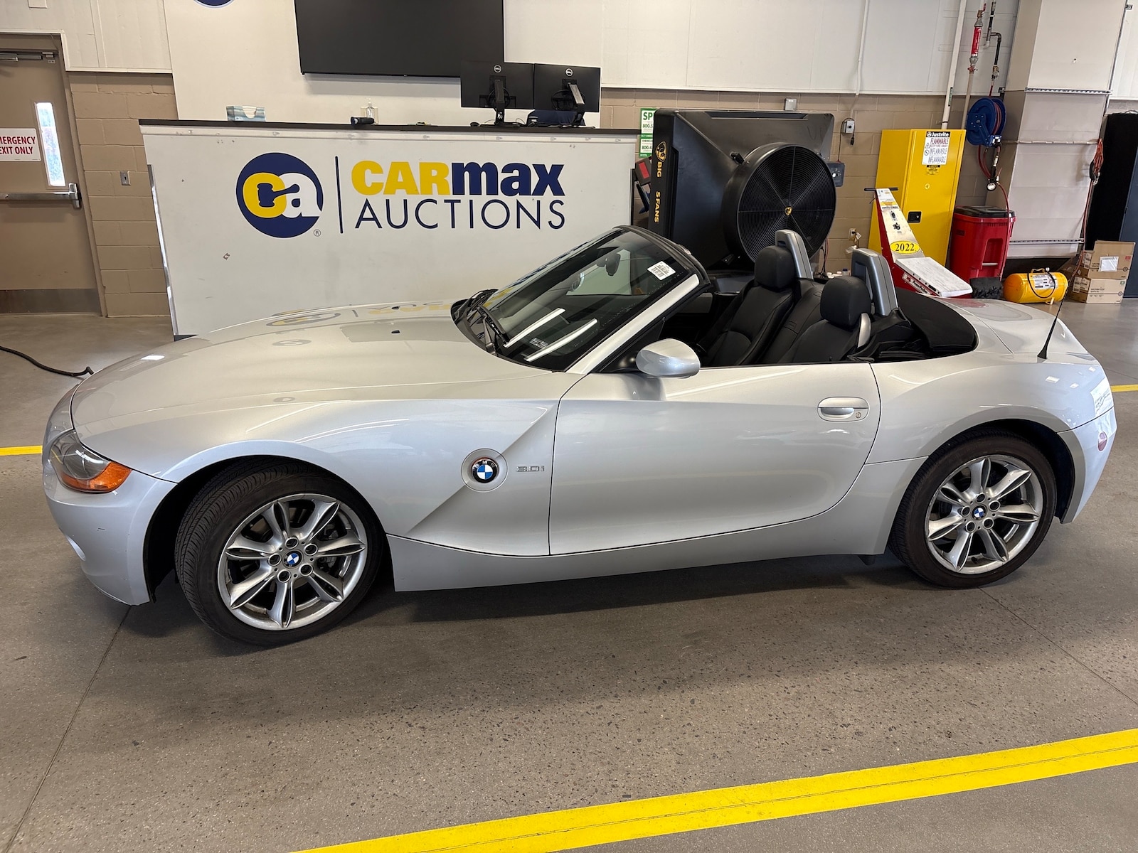 2003 BMW Z4 3.0i