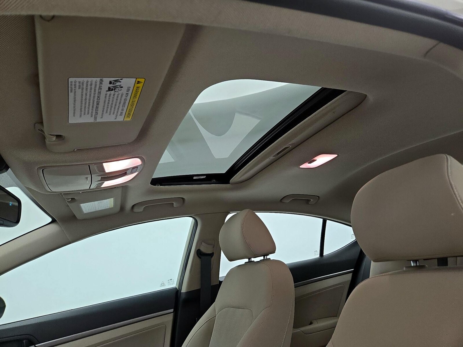 Sunroof(s) & Overhead Airbags