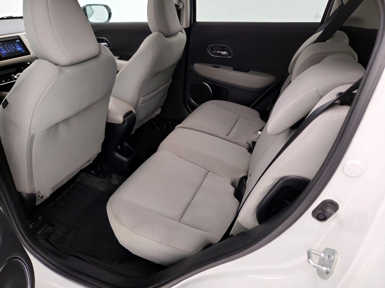 2021 Honda HR-V EX - Photo 21