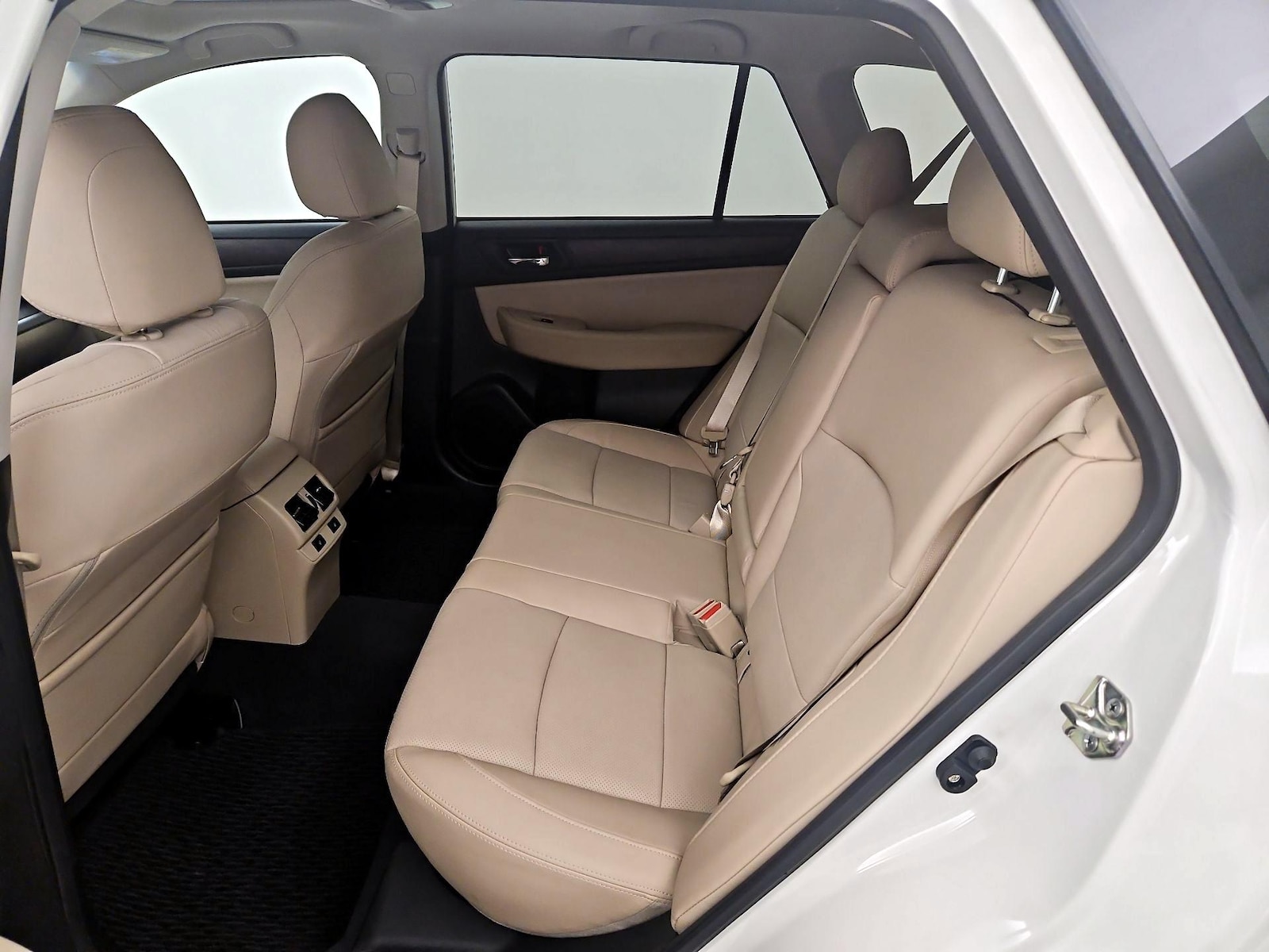 2017 Subaru Outback Limited - Photo 22